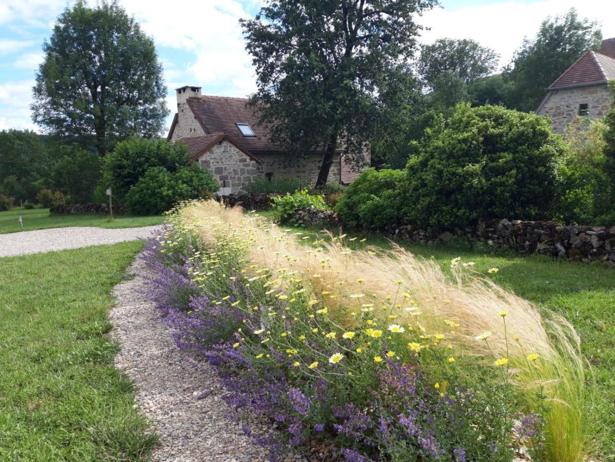 Le Hameau Du Quercy Bed and Breakfast Frontenac  Exteriör bild