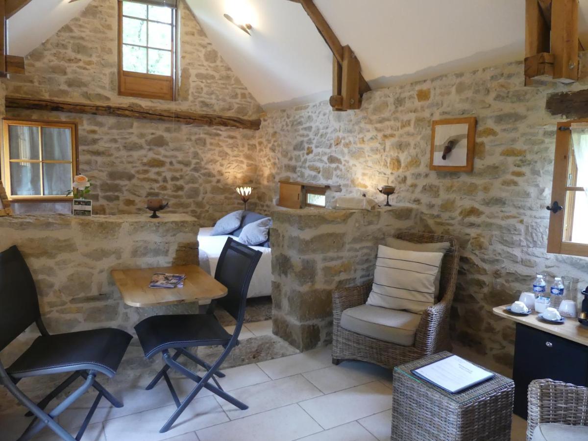 Le Hameau Du Quercy Bed and Breakfast Frontenac  Exteriör bild