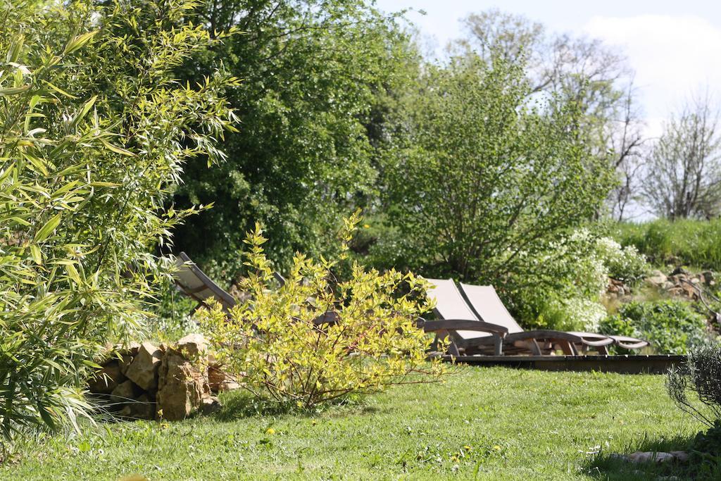 Le Hameau Du Quercy Bed and Breakfast Frontenac  Exteriör bild