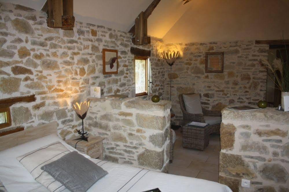 Le Hameau Du Quercy Bed and Breakfast Frontenac  Exteriör bild